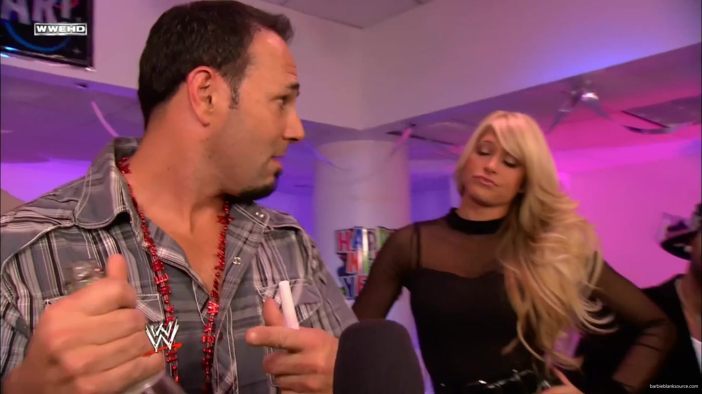 SMACKDOWN_593_DECEMBER_302C_2010_0429.jpg
