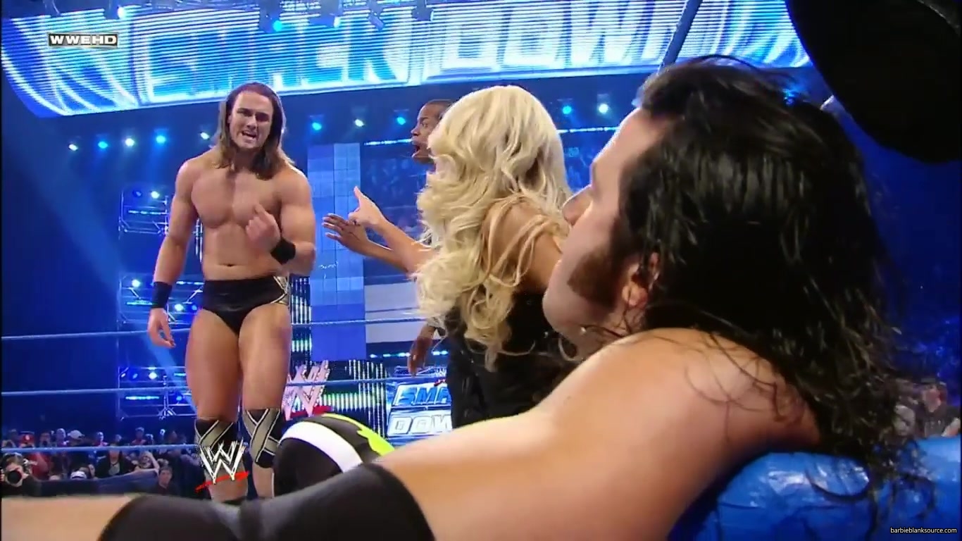 SMACKDOWN_596_JANUARY_212C_2011_465.jpg