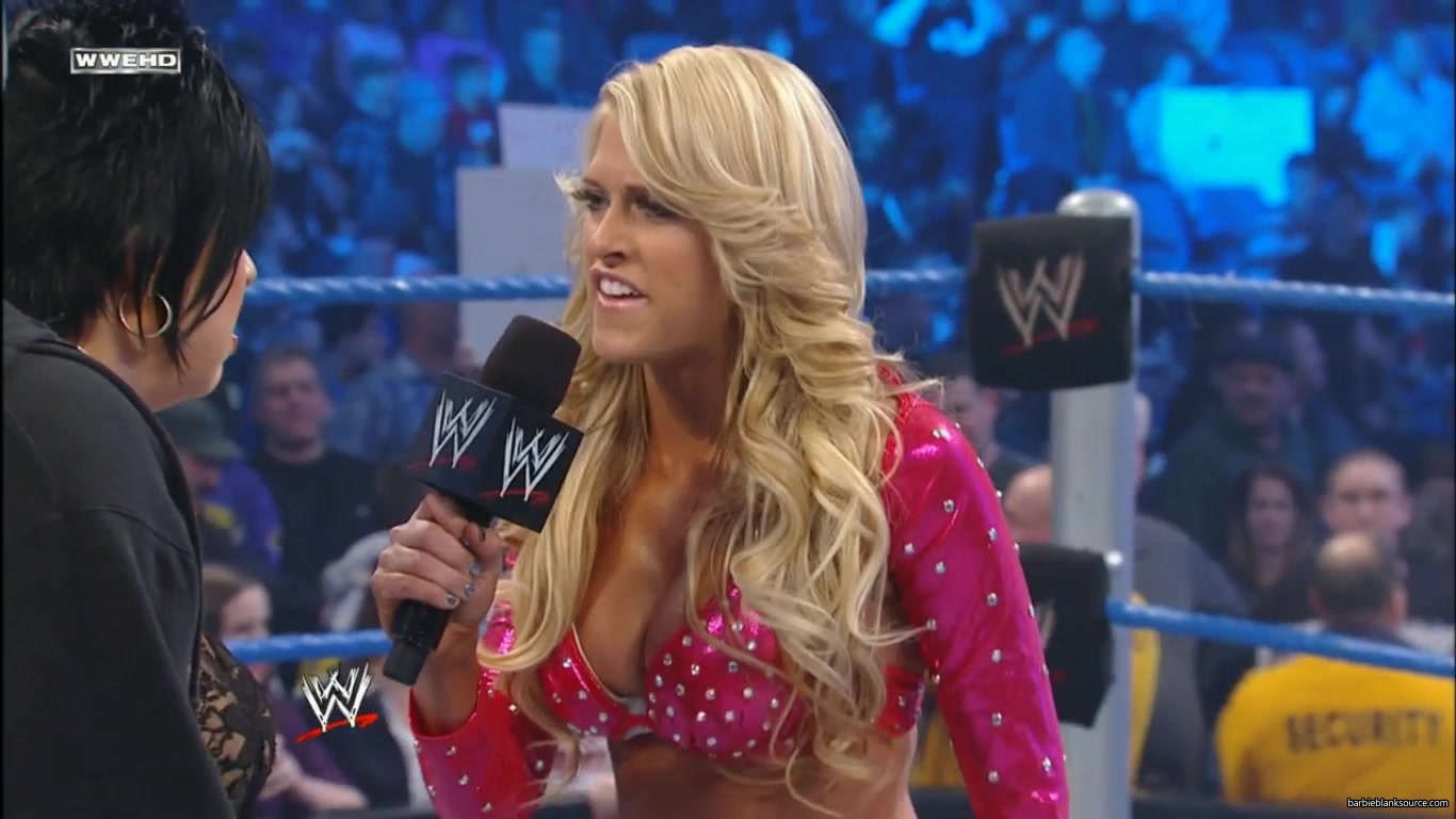 SMACKDOWN_598_FEBRUARY_042C_2011_0147.jpg