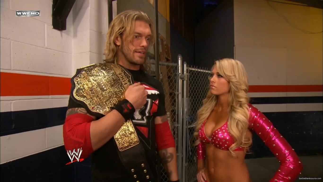 SMACKDOWN_598_FEBRUARY_042C_2011_0323.jpg
