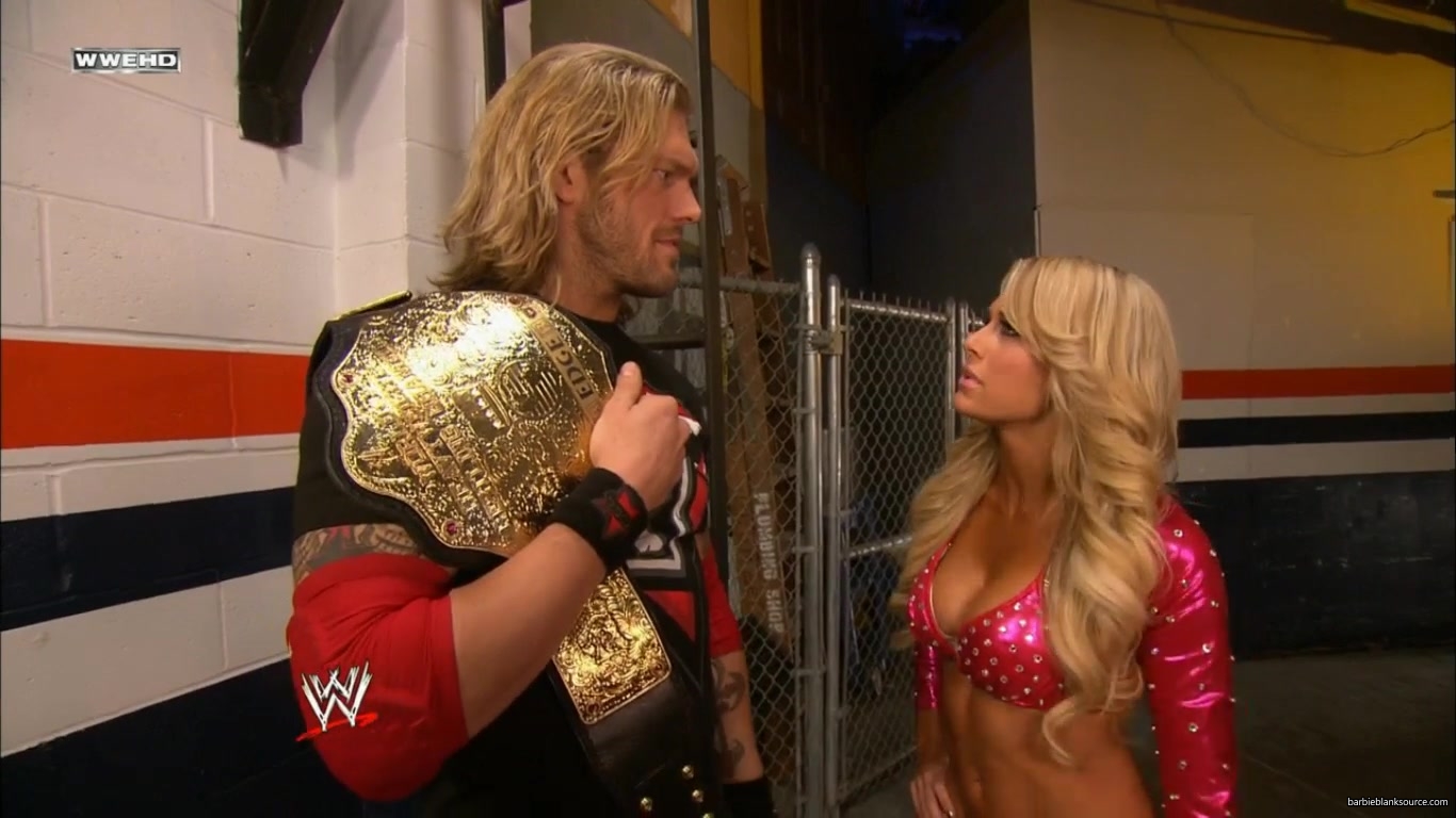 SMACKDOWN_598_FEBRUARY_042C_2011_0337.jpg