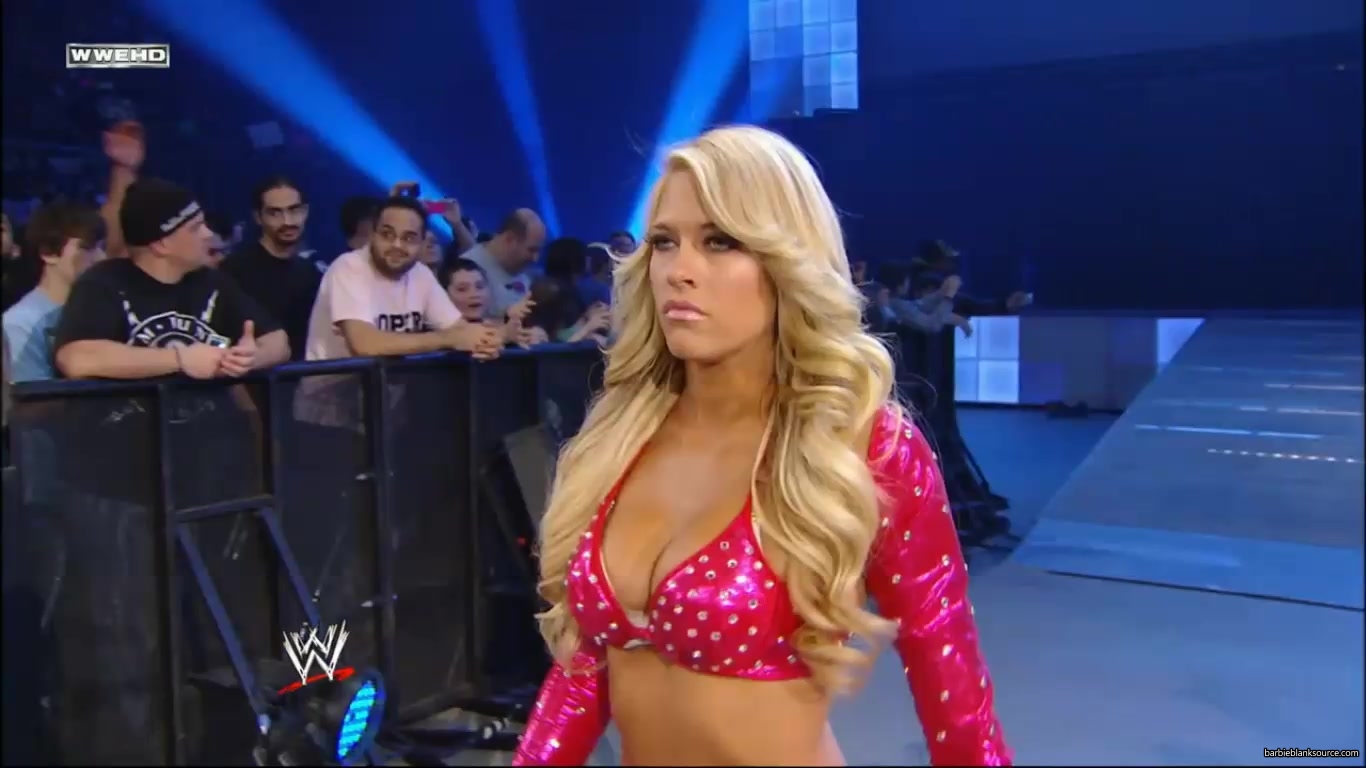 SMACKDOWN_598_FEBRUARY_042C_2011_0650.jpg