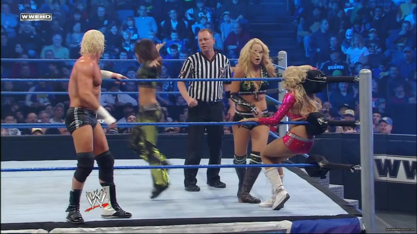 SMACKDOWN_598_FEBRUARY_042C_2011_0940.jpg