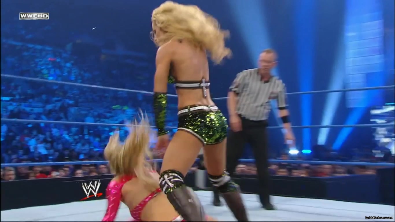 SMACKDOWN_598_FEBRUARY_042C_2011_0972.jpg