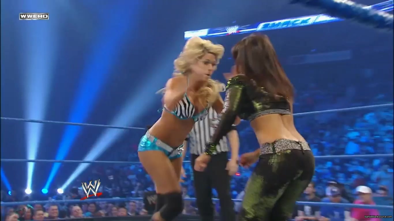SMACKDOWN_604_MARCH_182C_2011_338.jpg