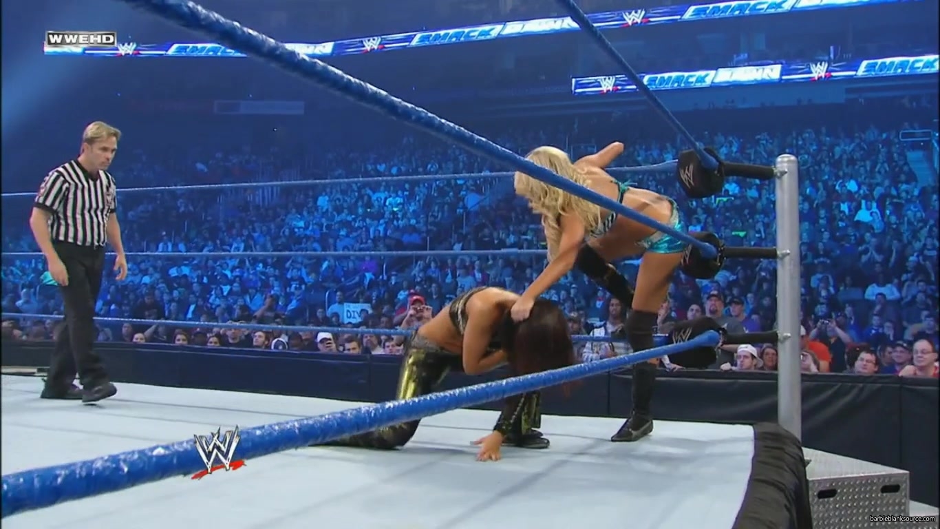 SMACKDOWN_604_MARCH_182C_2011_382.jpg