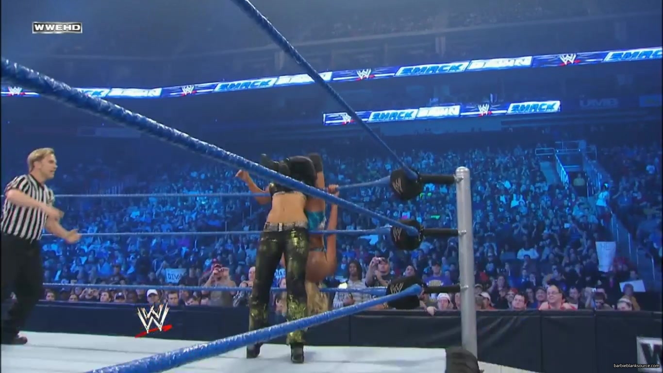 SMACKDOWN_604_MARCH_182C_2011_392.jpg