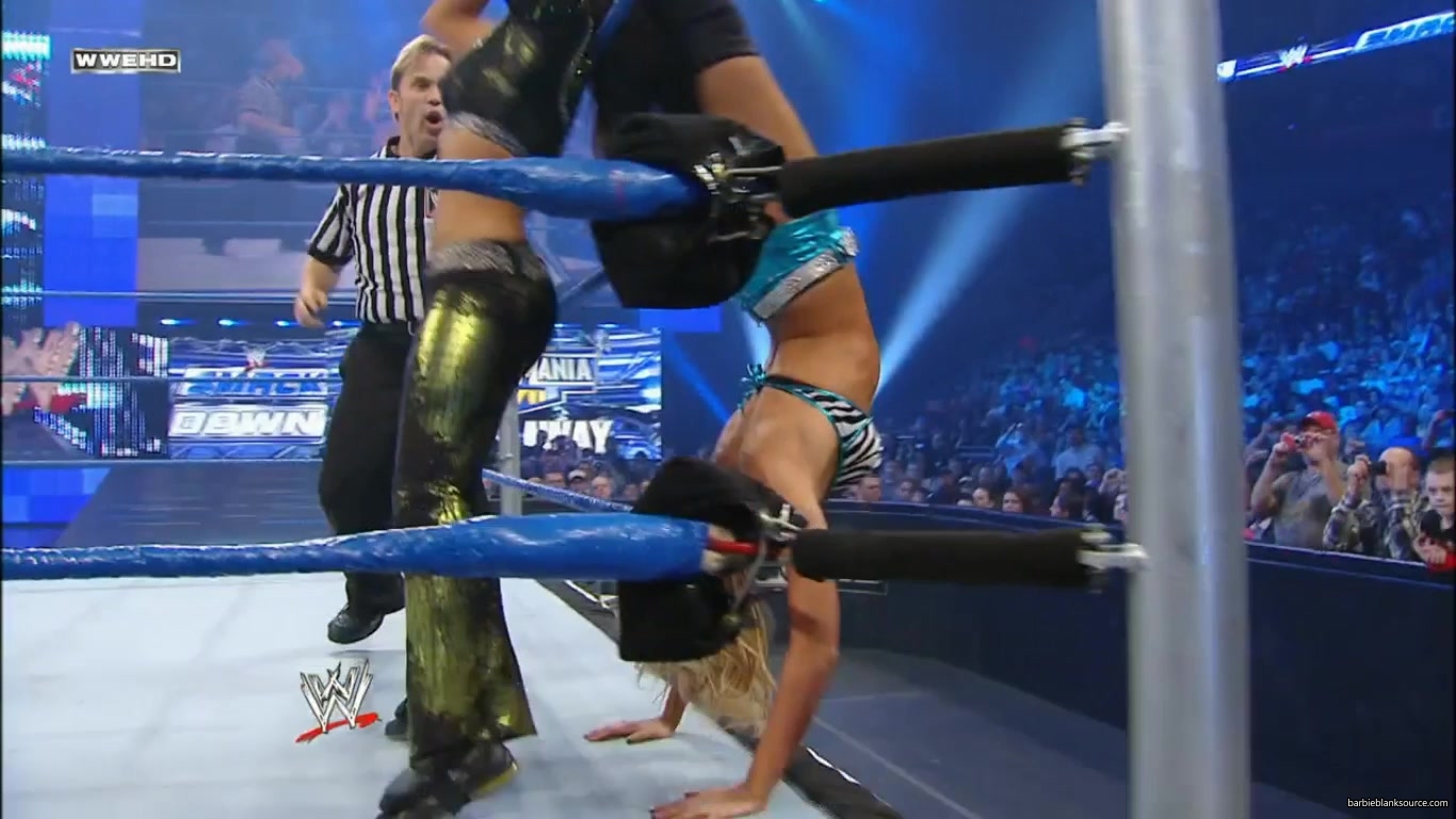 SMACKDOWN_604_MARCH_182C_2011_402.jpg