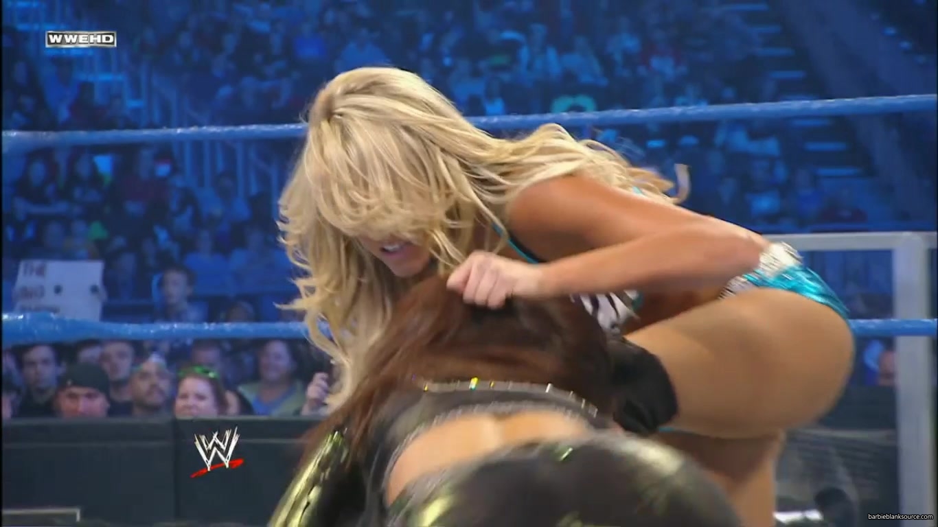 SMACKDOWN_604_MARCH_182C_2011_492.jpg