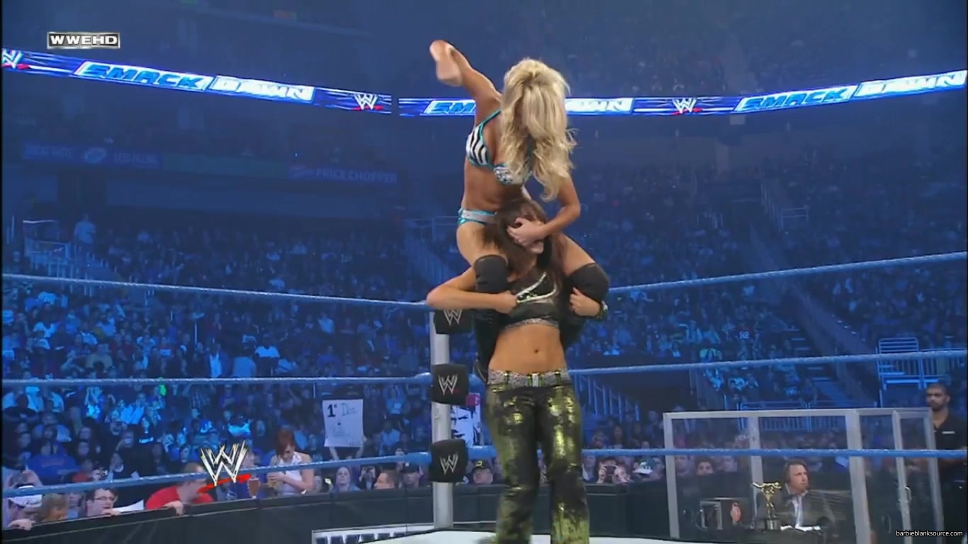 SMACKDOWN_604_MARCH_182C_2011_574.jpg