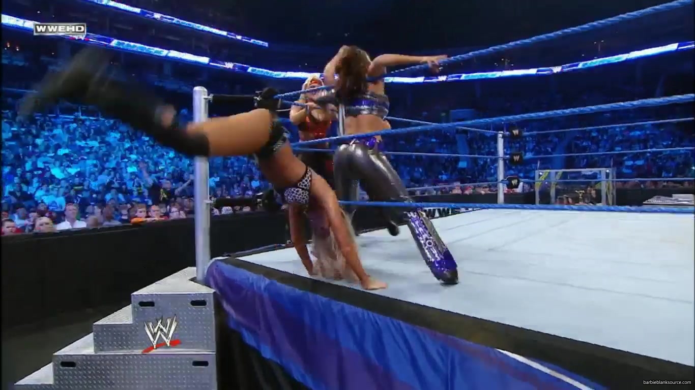 SMACKDOWN_607_APRIL_082C_2011_653.jpg