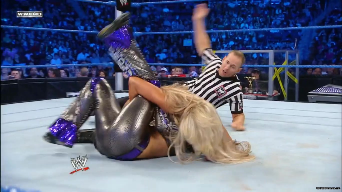 SMACKDOWN_607_APRIL_082C_2011_683.jpg