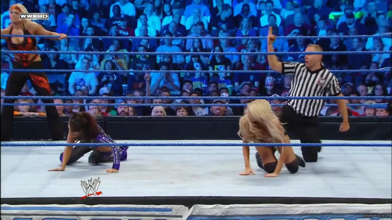 SMACKDOWN_607_APRIL_082C_2011_689.jpg