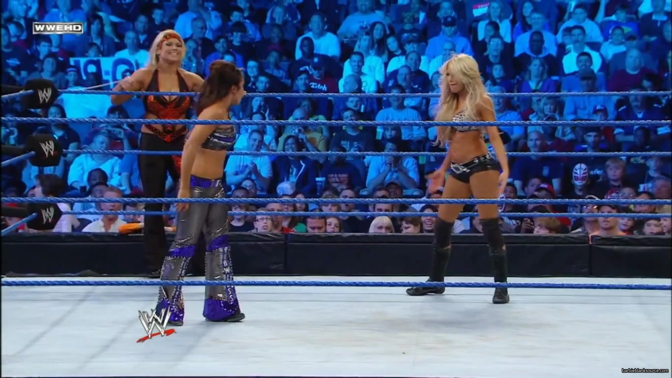 SMACKDOWN_607_APRIL_082C_2011_699.jpg