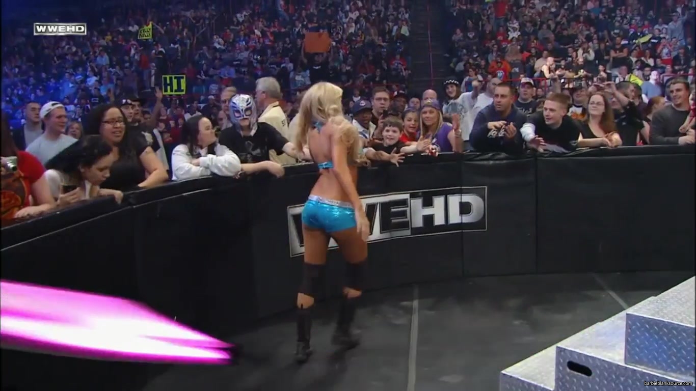 SMACKDOWN_608_APRIL_152C_2011_168.jpg