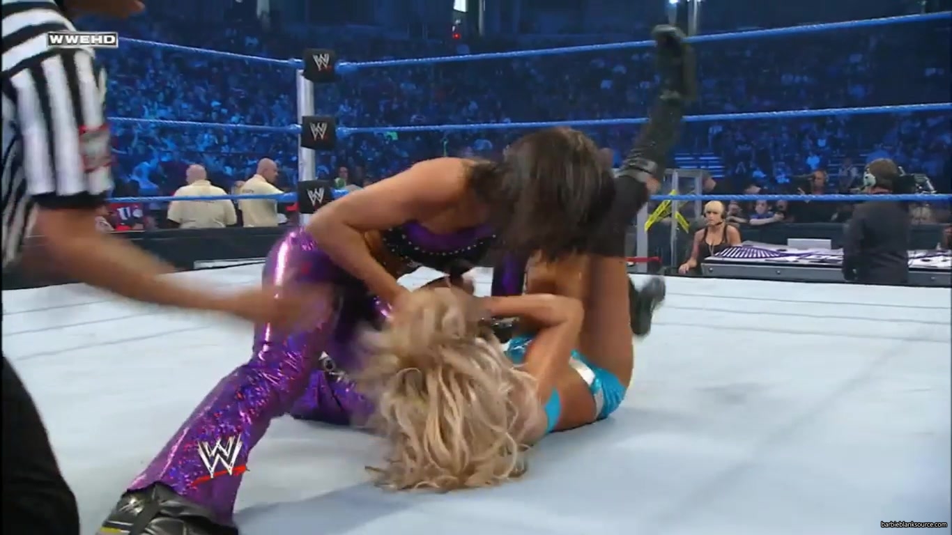 SMACKDOWN_608_APRIL_152C_2011_513.jpg