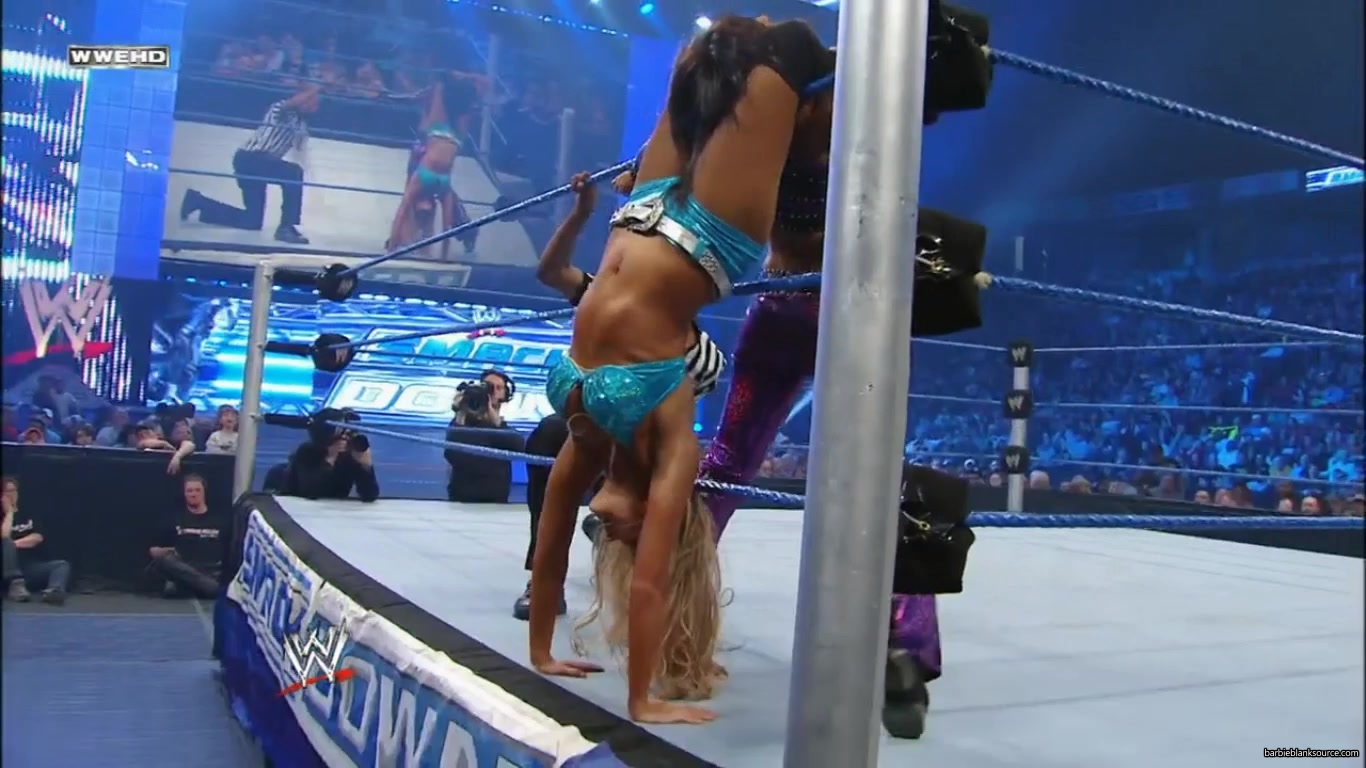 SMACKDOWN_608_APRIL_152C_2011_611.jpg