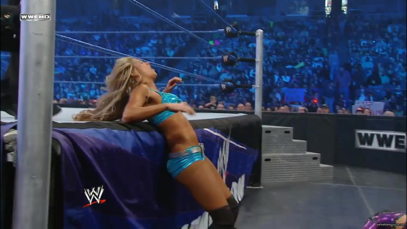SMACKDOWN_608_APRIL_152C_2011_670.jpg