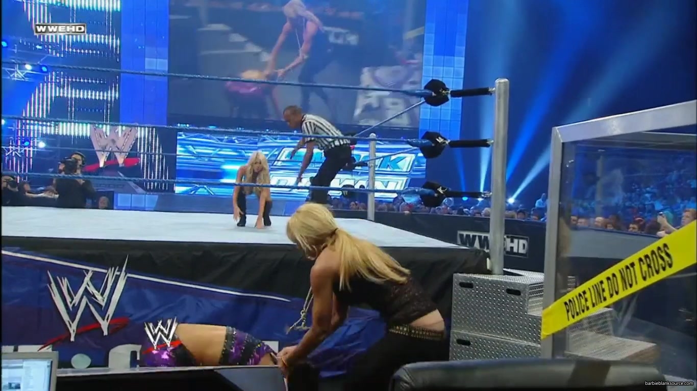 SMACKDOWN_608_APRIL_152C_2011_760.jpg