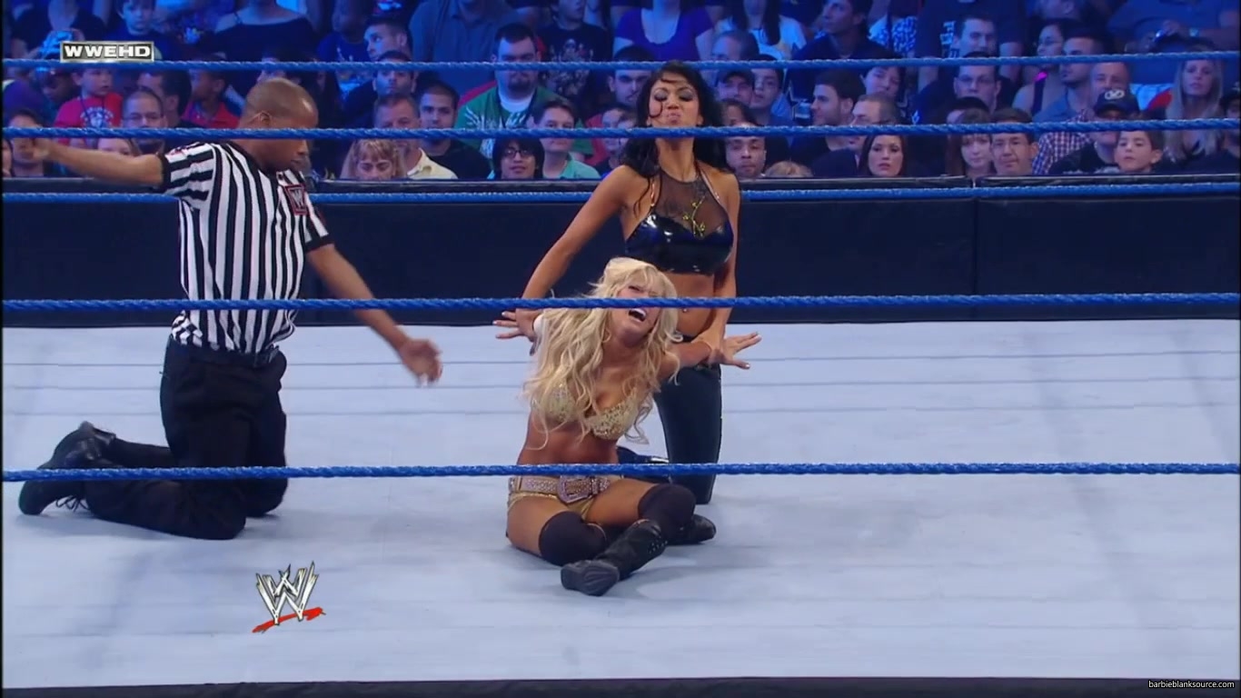 SMACKDOWN_621_JULY_152C_2011_350.jpg
