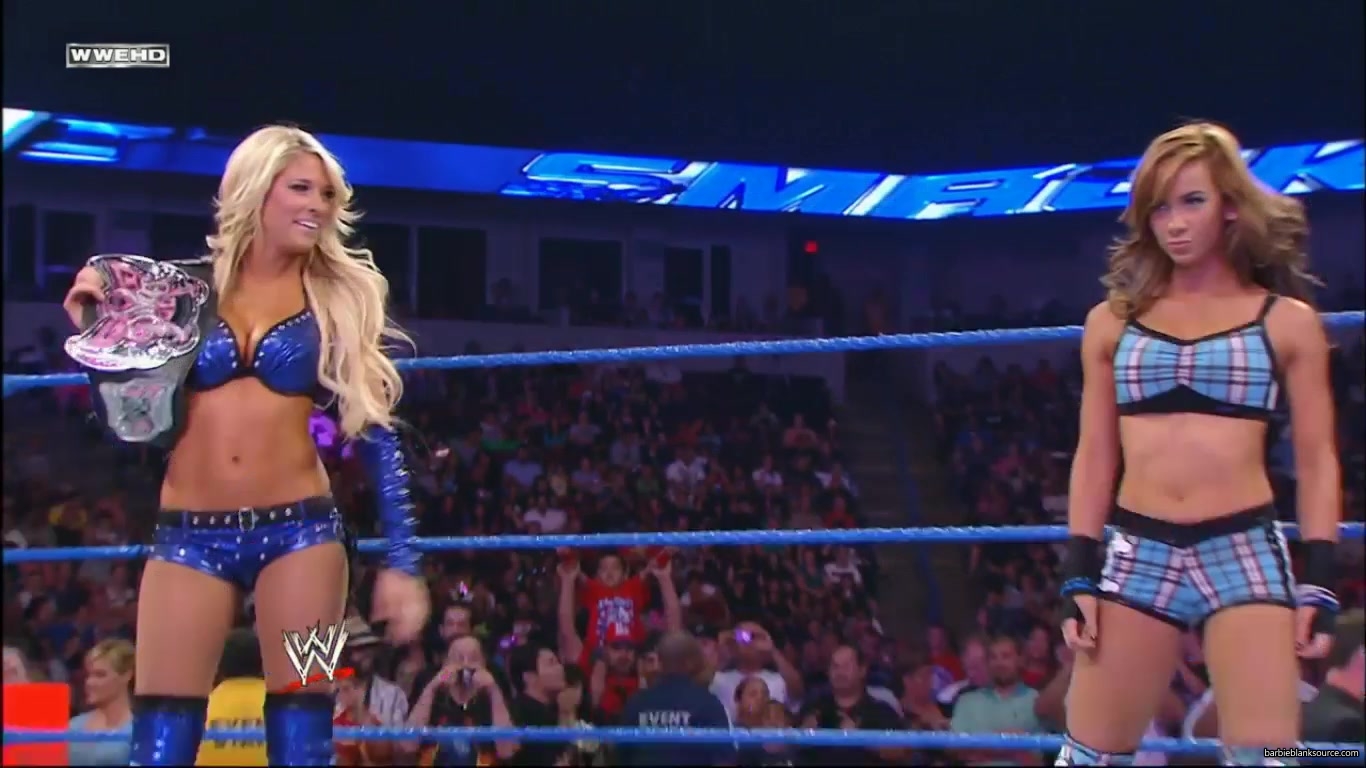 SMACKDOWN_626_AUGUST_192C_2011_0644.jpg