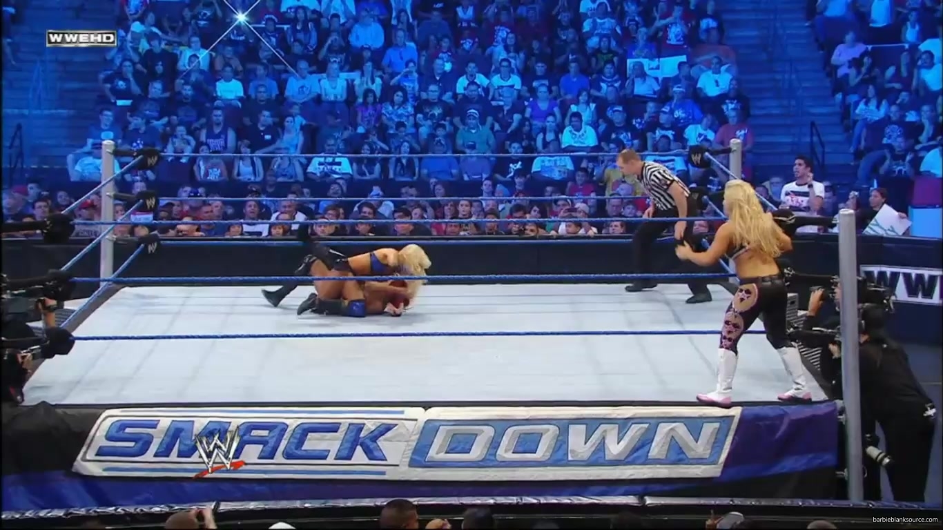 SMACKDOWN_626_AUGUST_192C_2011_1216.jpg