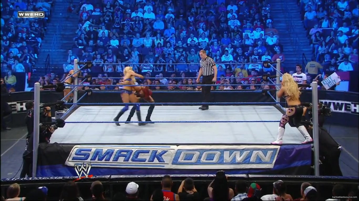 SMACKDOWN_626_AUGUST_192C_2011_1237.jpg