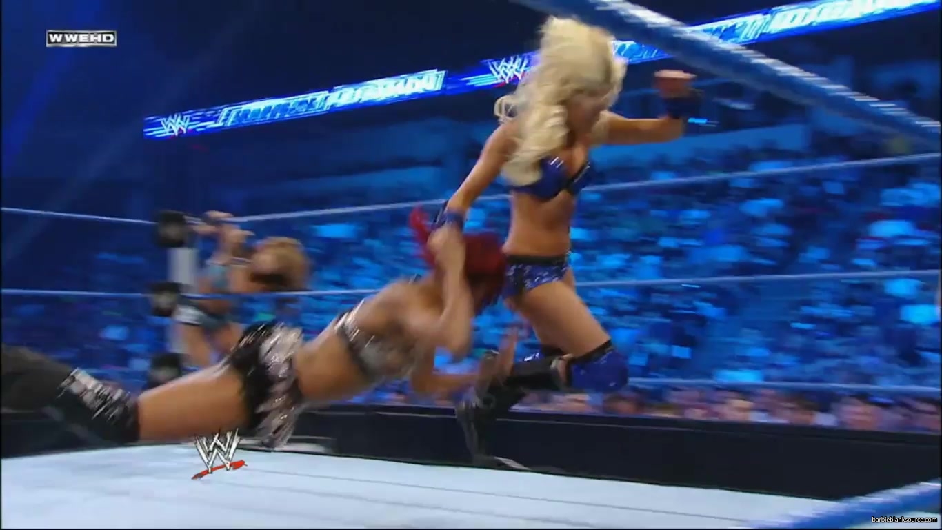 SMACKDOWN_626_AUGUST_192C_2011_1254.jpg