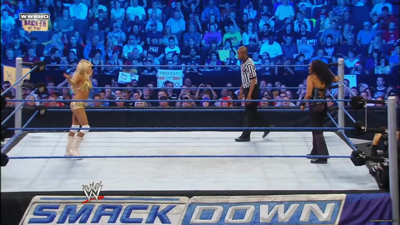 SMACKDOWN_627_AUGUST_262C_2011_575.jpg