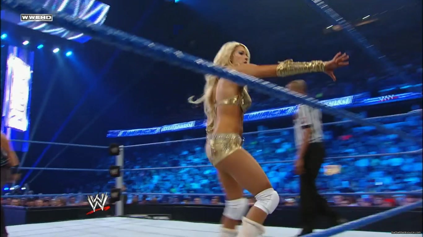SMACKDOWN_627_AUGUST_262C_2011_583.jpg