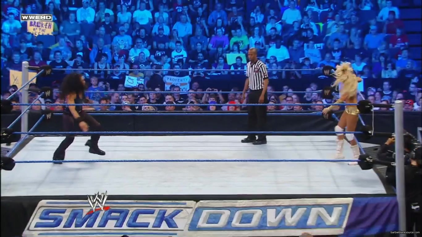 SMACKDOWN_627_AUGUST_262C_2011_584.jpg