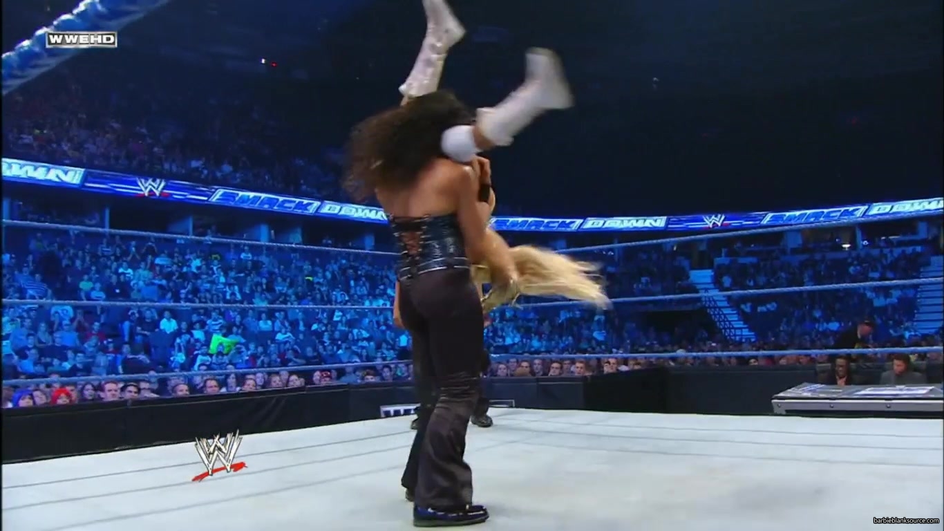 SMACKDOWN_627_AUGUST_262C_2011_595.jpg