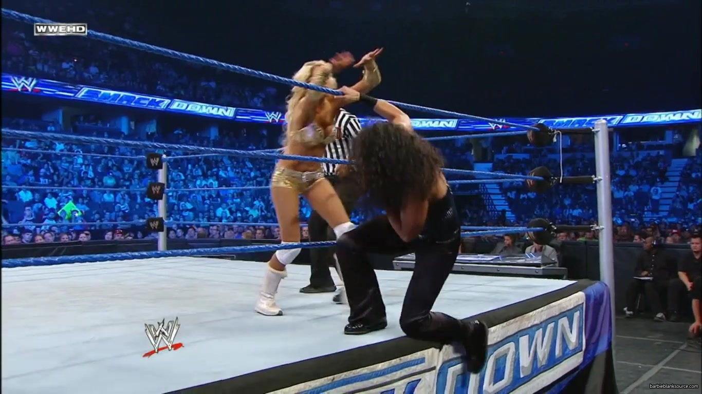 SMACKDOWN_627_AUGUST_262C_2011_636.jpg