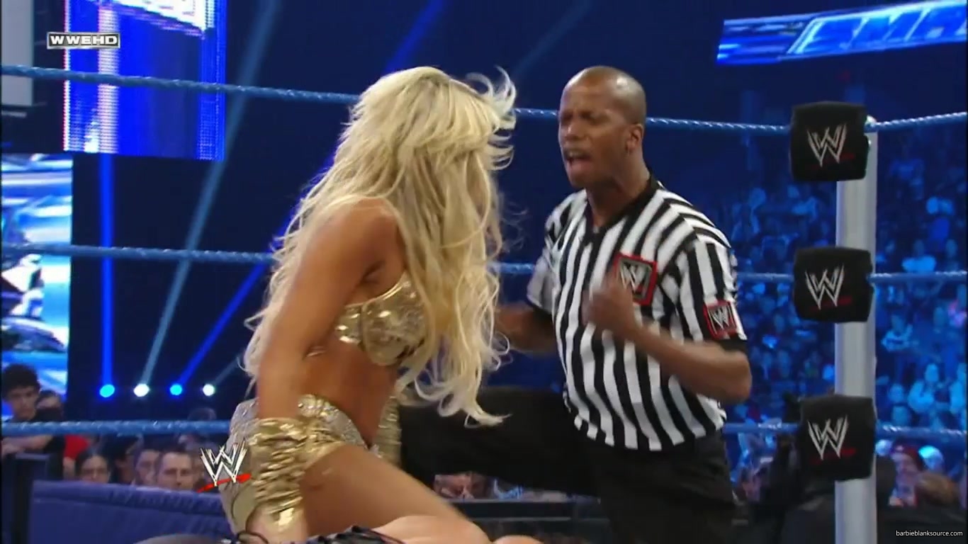SMACKDOWN_627_AUGUST_262C_2011_775.jpg