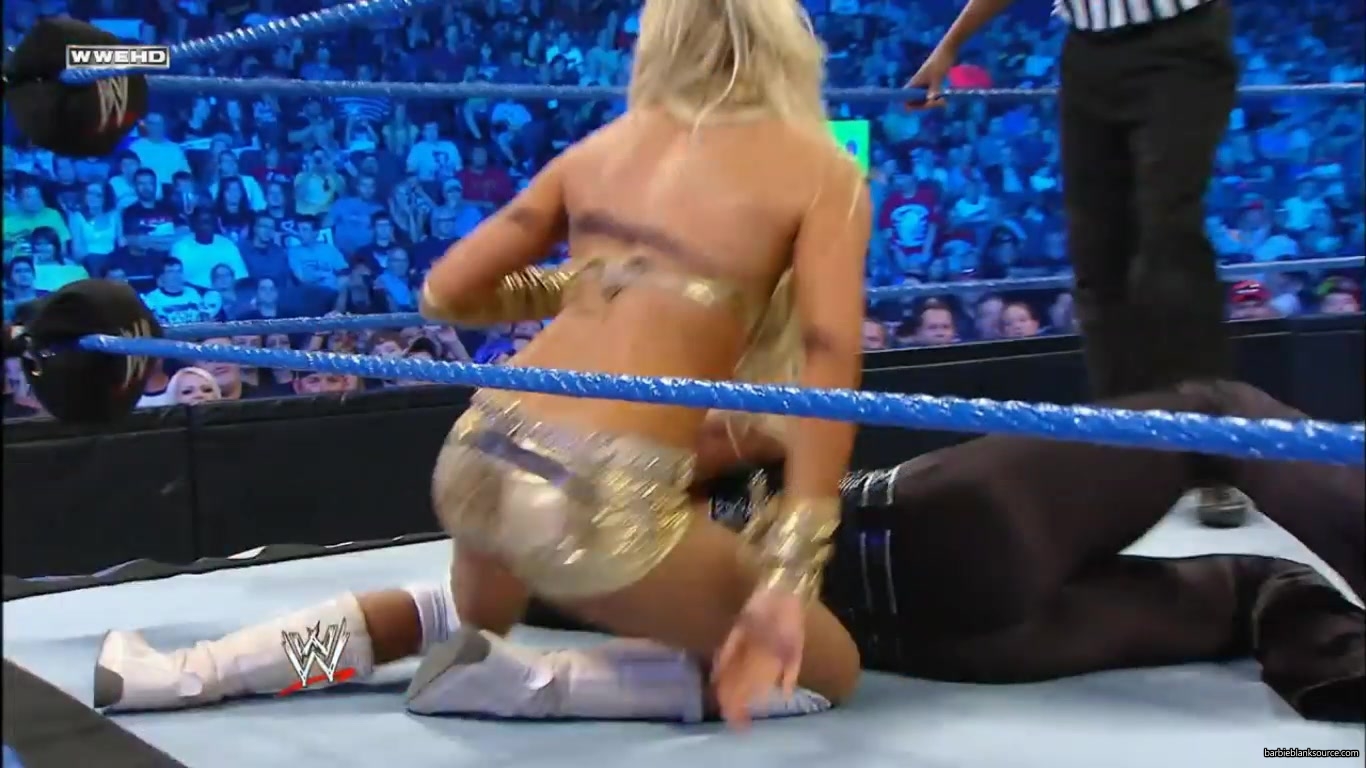 SMACKDOWN_627_AUGUST_262C_2011_788.jpg