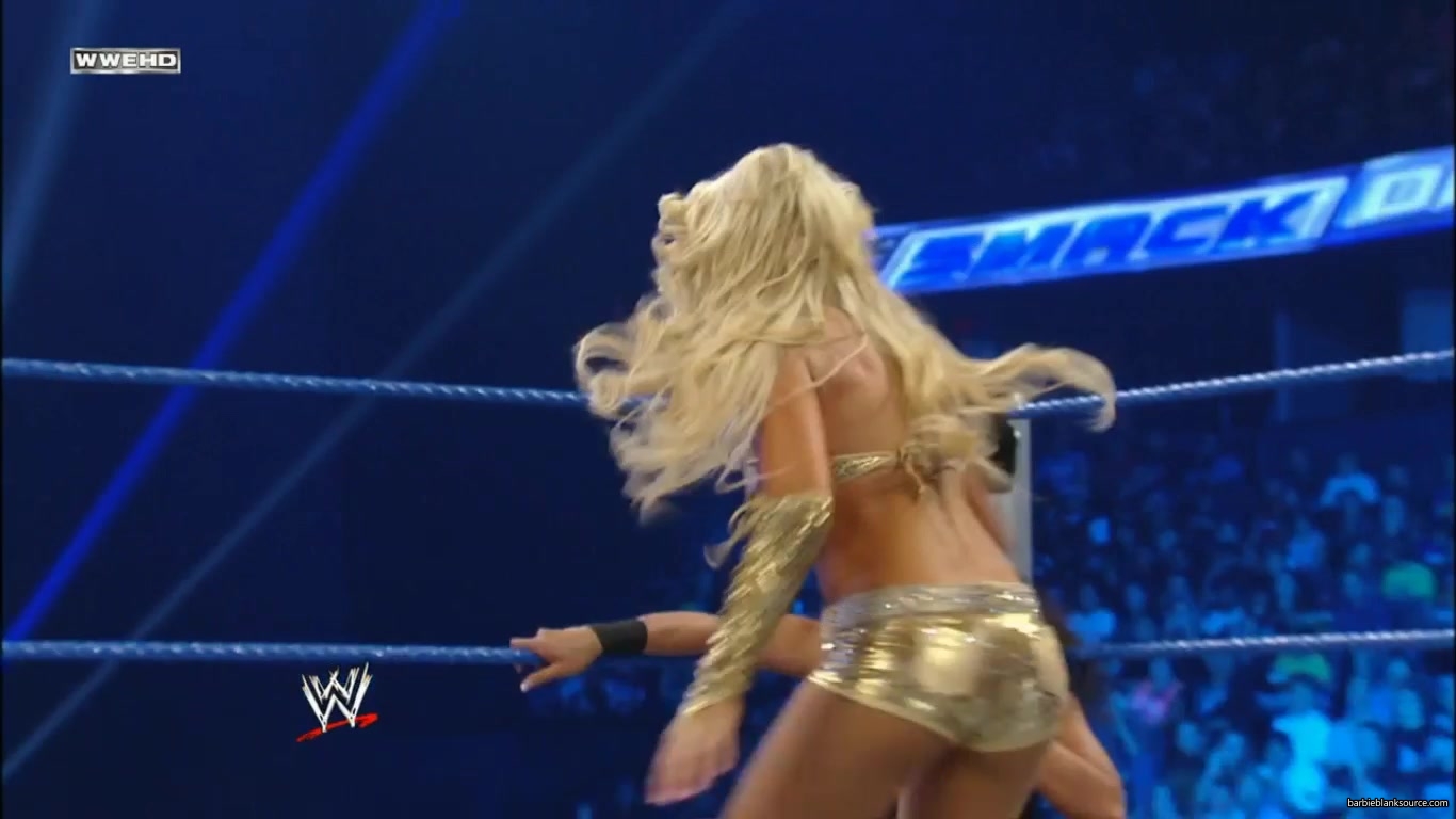 SMACKDOWN_627_AUGUST_262C_2011_823.jpg