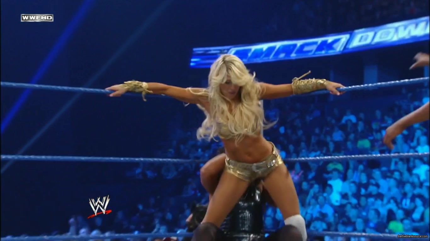 SMACKDOWN_627_AUGUST_262C_2011_826.jpg