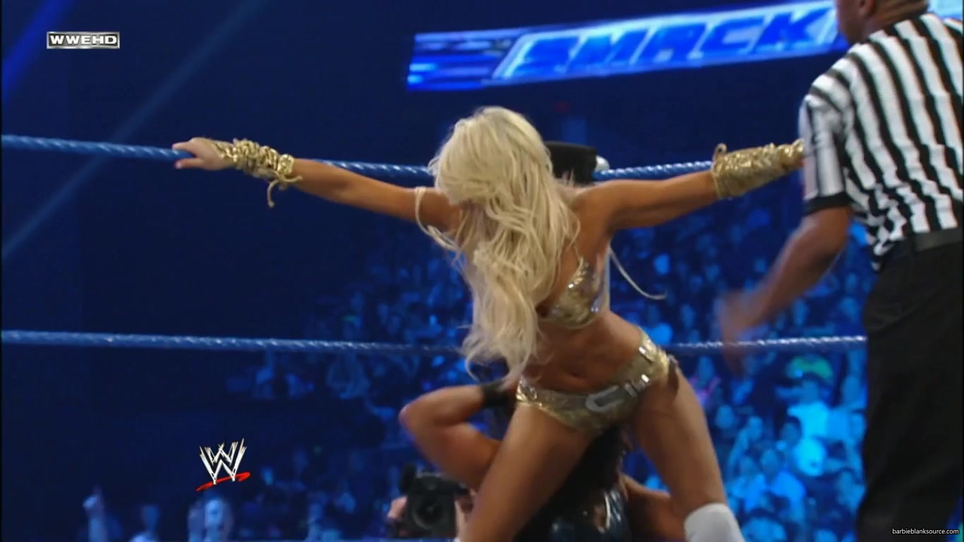 SMACKDOWN_627_AUGUST_262C_2011_828.jpg