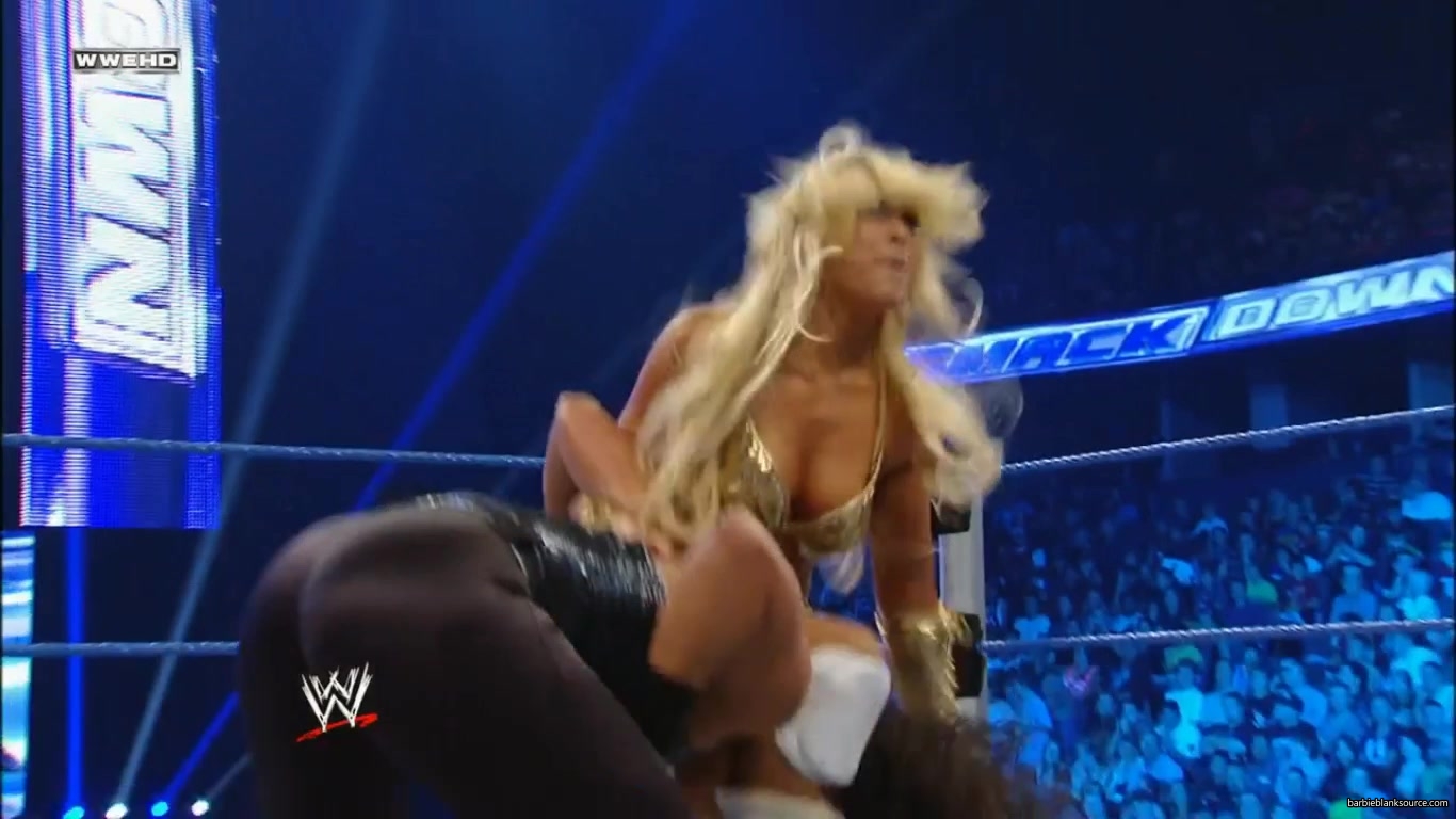 SMACKDOWN_627_AUGUST_262C_2011_880.jpg