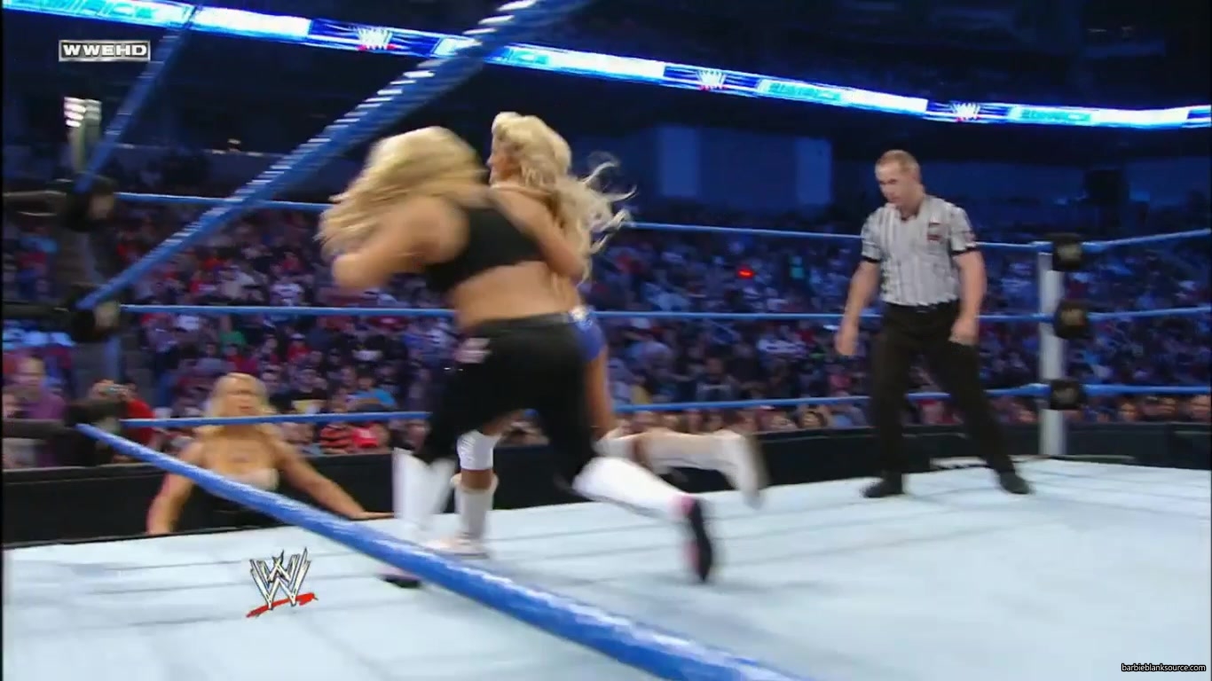SMACKDOWN_629_SEPTEMBER_092C_2011_446.jpg