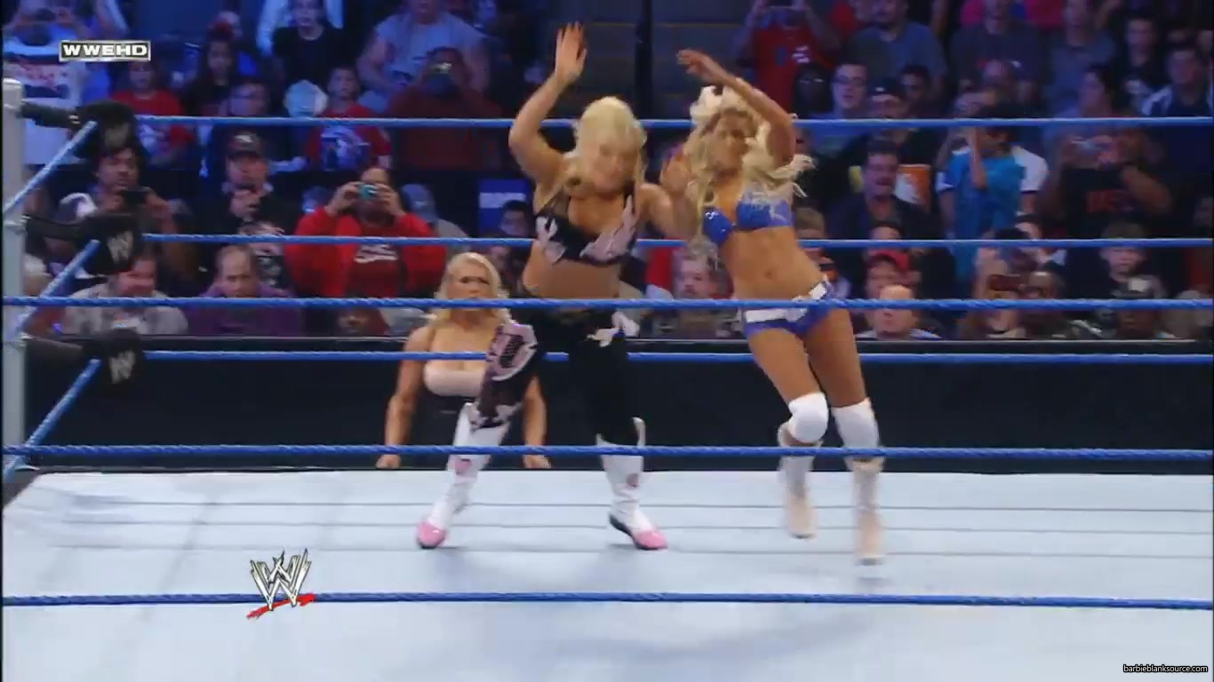 SMACKDOWN_629_SEPTEMBER_092C_2011_454.jpg