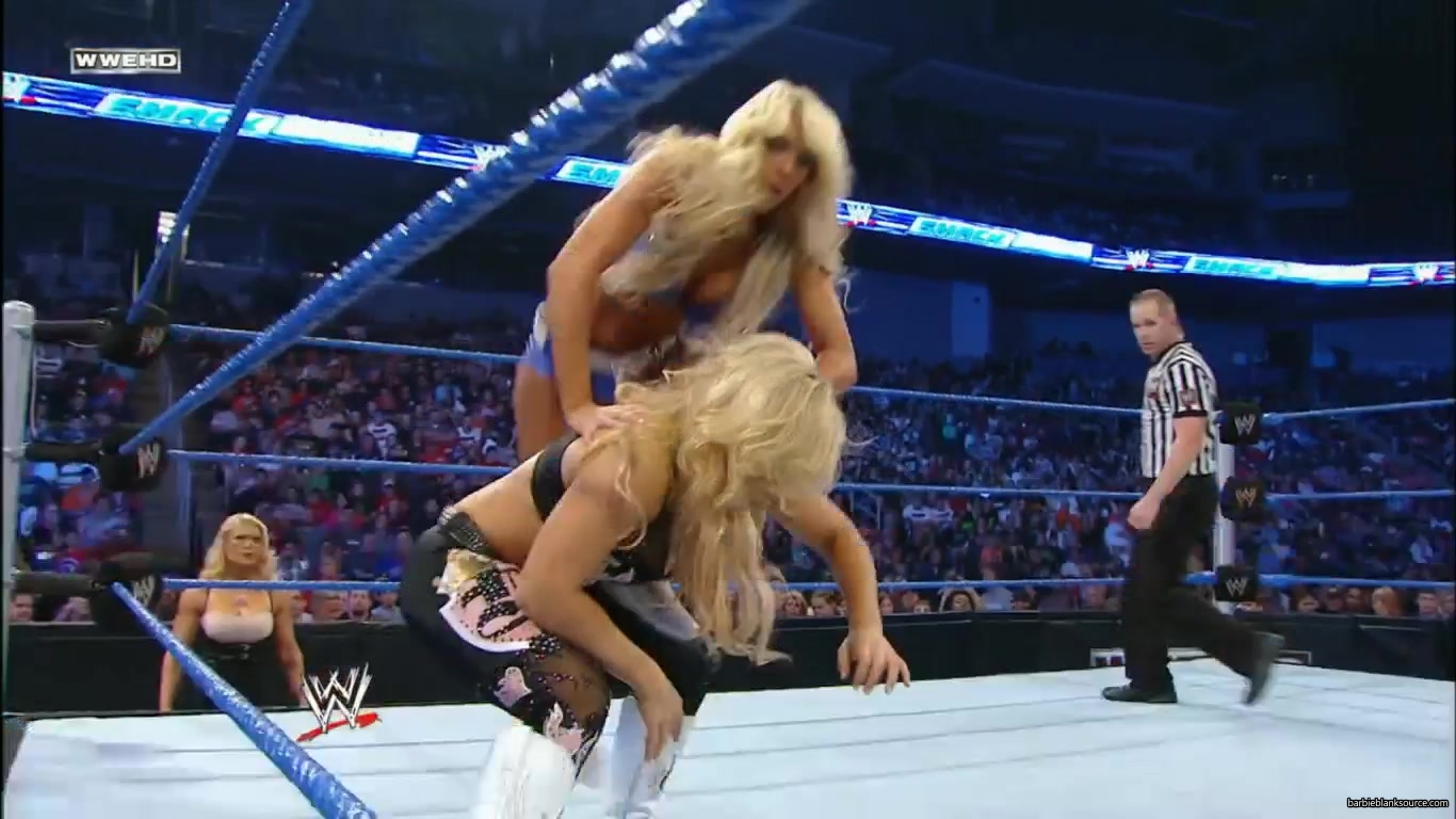 SMACKDOWN_629_SEPTEMBER_092C_2011_470.jpg