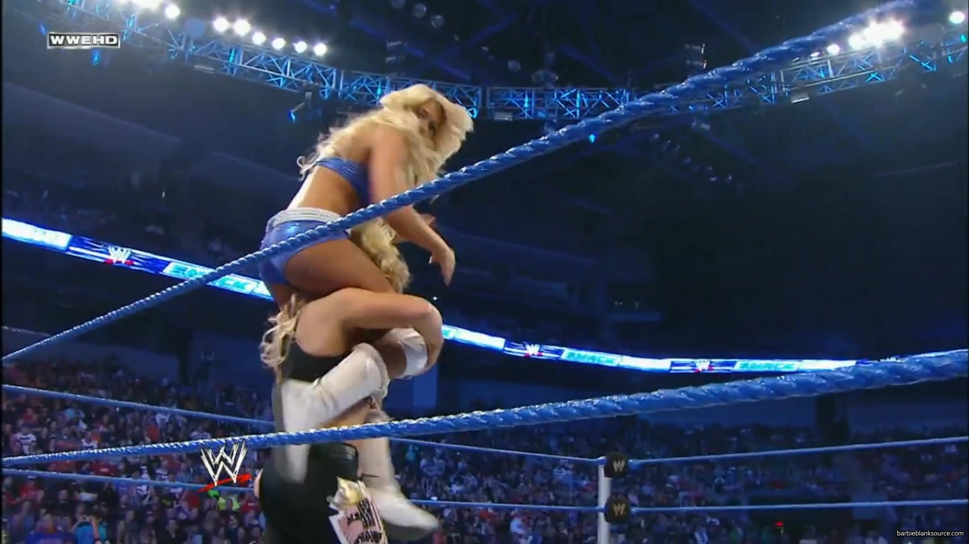 SMACKDOWN_629_SEPTEMBER_092C_2011_476.jpg