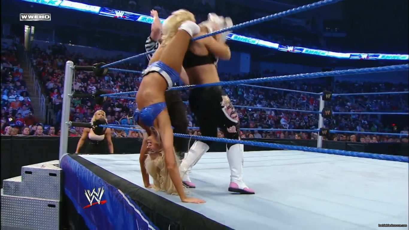 SMACKDOWN_629_SEPTEMBER_092C_2011_491.jpg