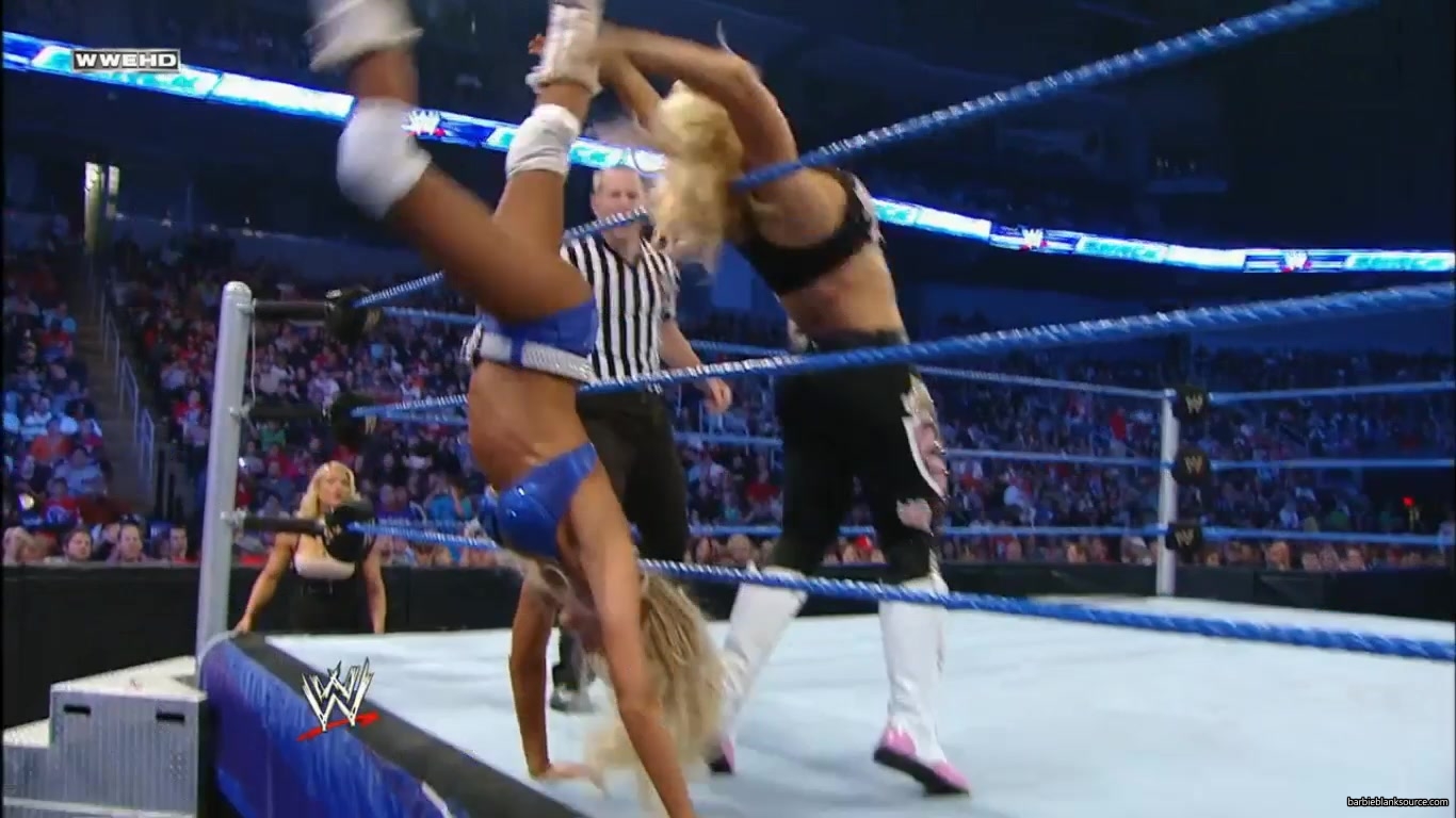 SMACKDOWN_629_SEPTEMBER_092C_2011_492.jpg