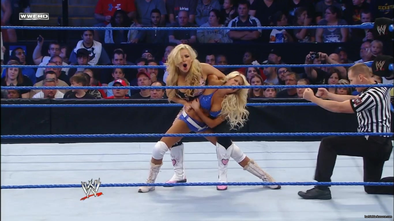 SMACKDOWN_629_SEPTEMBER_092C_2011_659.jpg