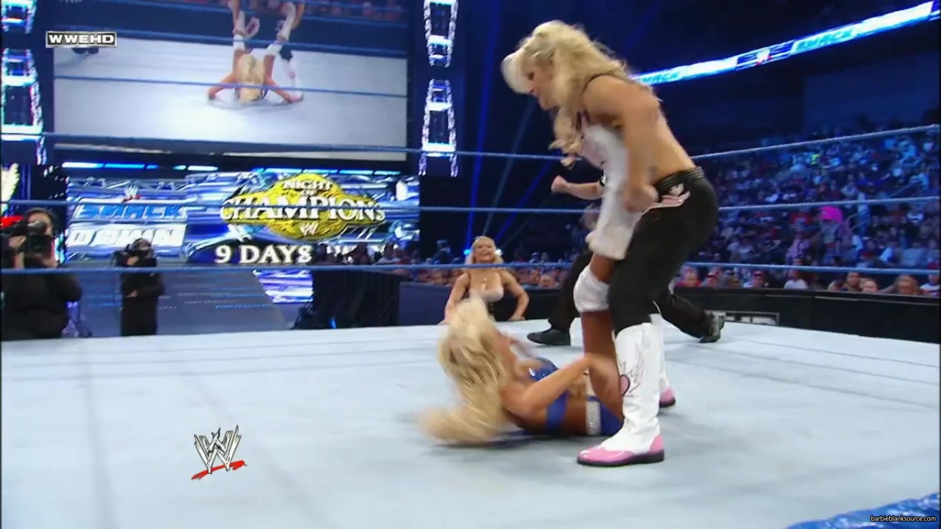 SMACKDOWN_629_SEPTEMBER_092C_2011_825.jpg