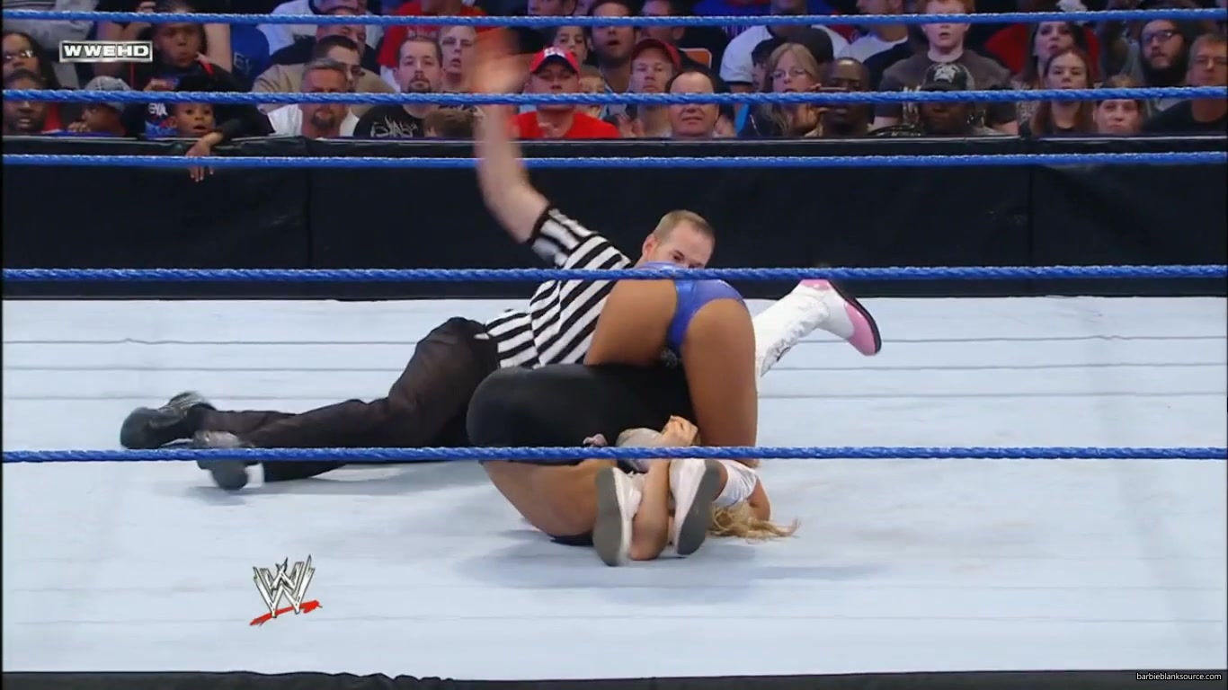 SMACKDOWN_629_SEPTEMBER_092C_2011_842.jpg