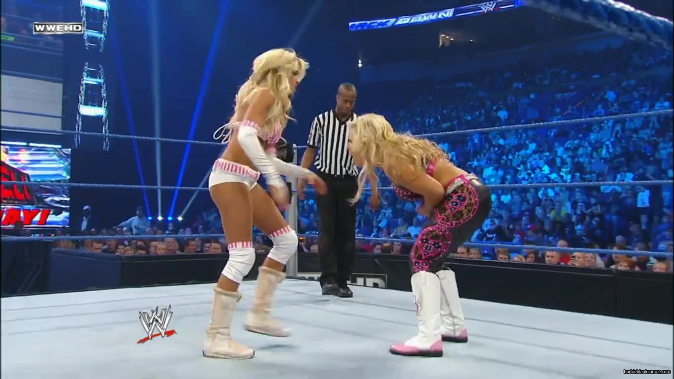 SMACKDOWN_632_SEPTEMBER_302C_2011_253.jpg