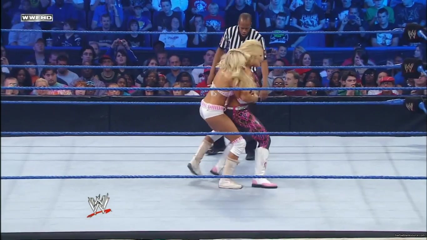 SMACKDOWN_632_SEPTEMBER_302C_2011_308.jpg